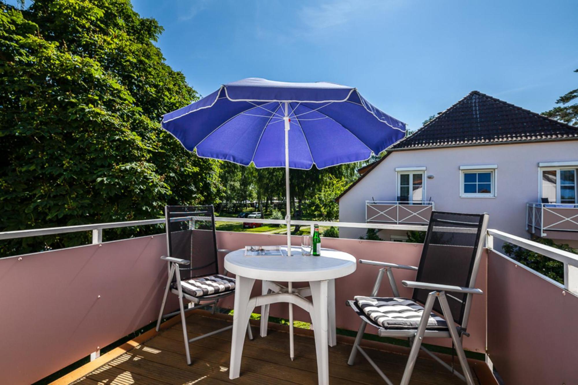 Ferienwohnung "Strandgut" Neuhaus  エクステリア 写真